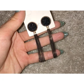 Kolczyki CZARNE Długie Nitki Wiszące Złote Łańcuszek Kryształki Sztyft