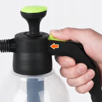 Opryskiwacz ciśnieniowy Domowy Ogrodowy Ręczny 2L spryskiwacz do roślin