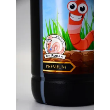 BIOHUMUS DO TRAWNIKÓW organiczny NAWÓZ naturalny DO TRAWY OGRODU 1L HUMUS