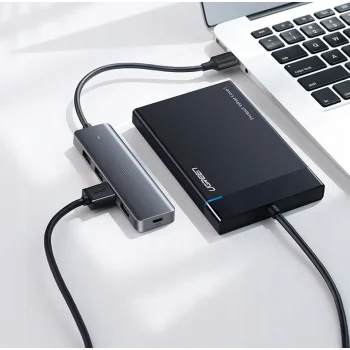 Ugreen Adapter Hub Rozdzielacz 4w1 USB-C do 4 x USB 3.2 do laptopa - 5Gbps